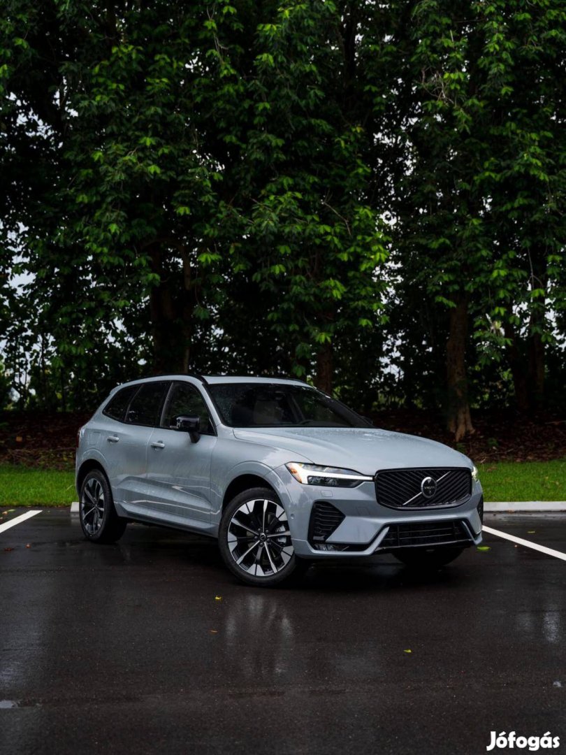 Volvo XC60 2.0 T6 Ultra Dark AWD Geartronic T